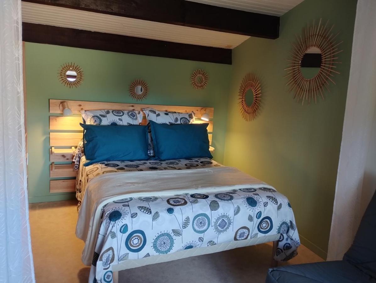 Bed and Breakfast Chez Nathalie Et Raphael Grane Екстер'єр фото